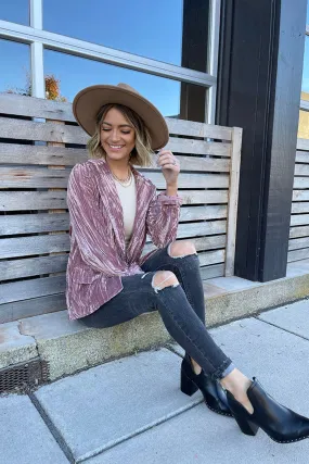 A Whole Vibe Velvet Blazer- Dusty Rose