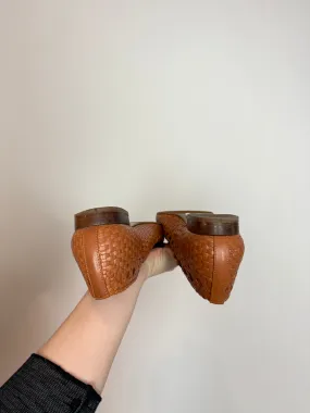 Closed Clos Ecru Sandal (40)