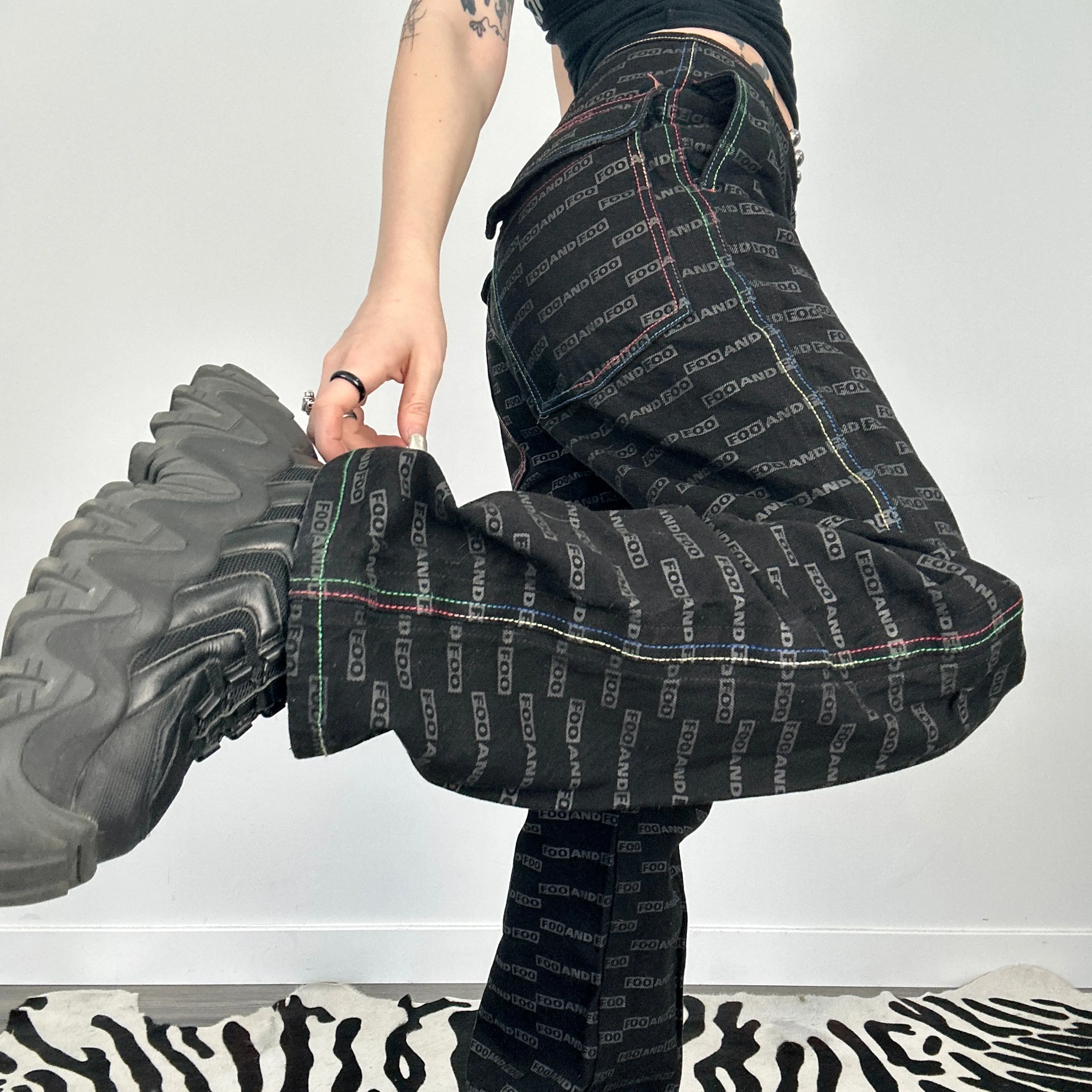Foo and Foo Baggy Denim Pants (M)