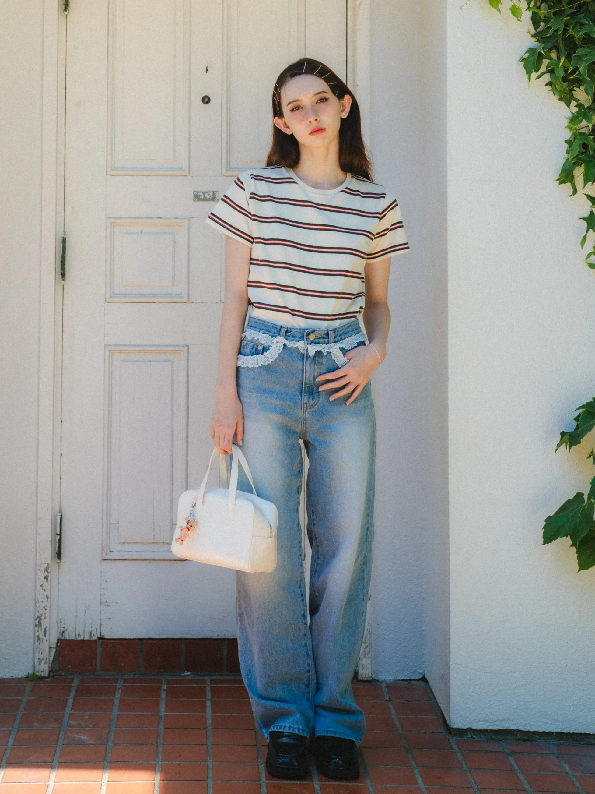 Lace Design Loose Jeans