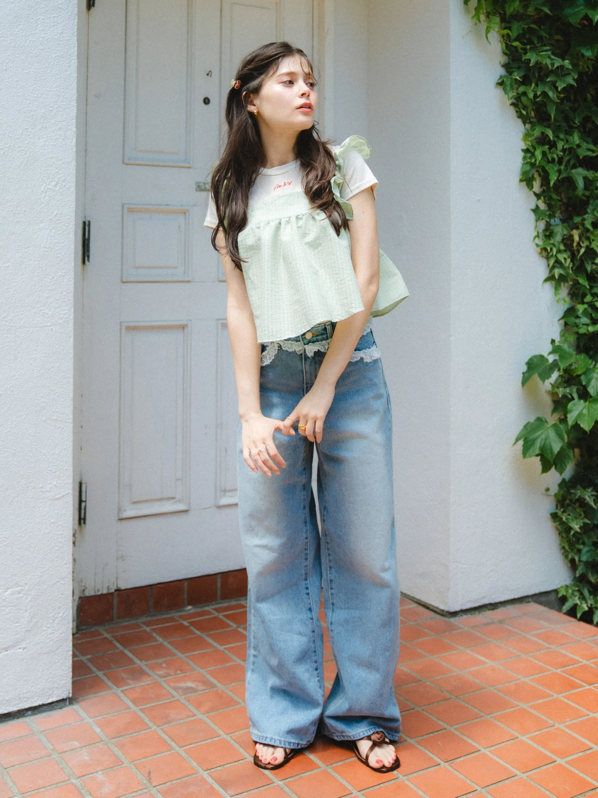 Lace Design Loose Jeans