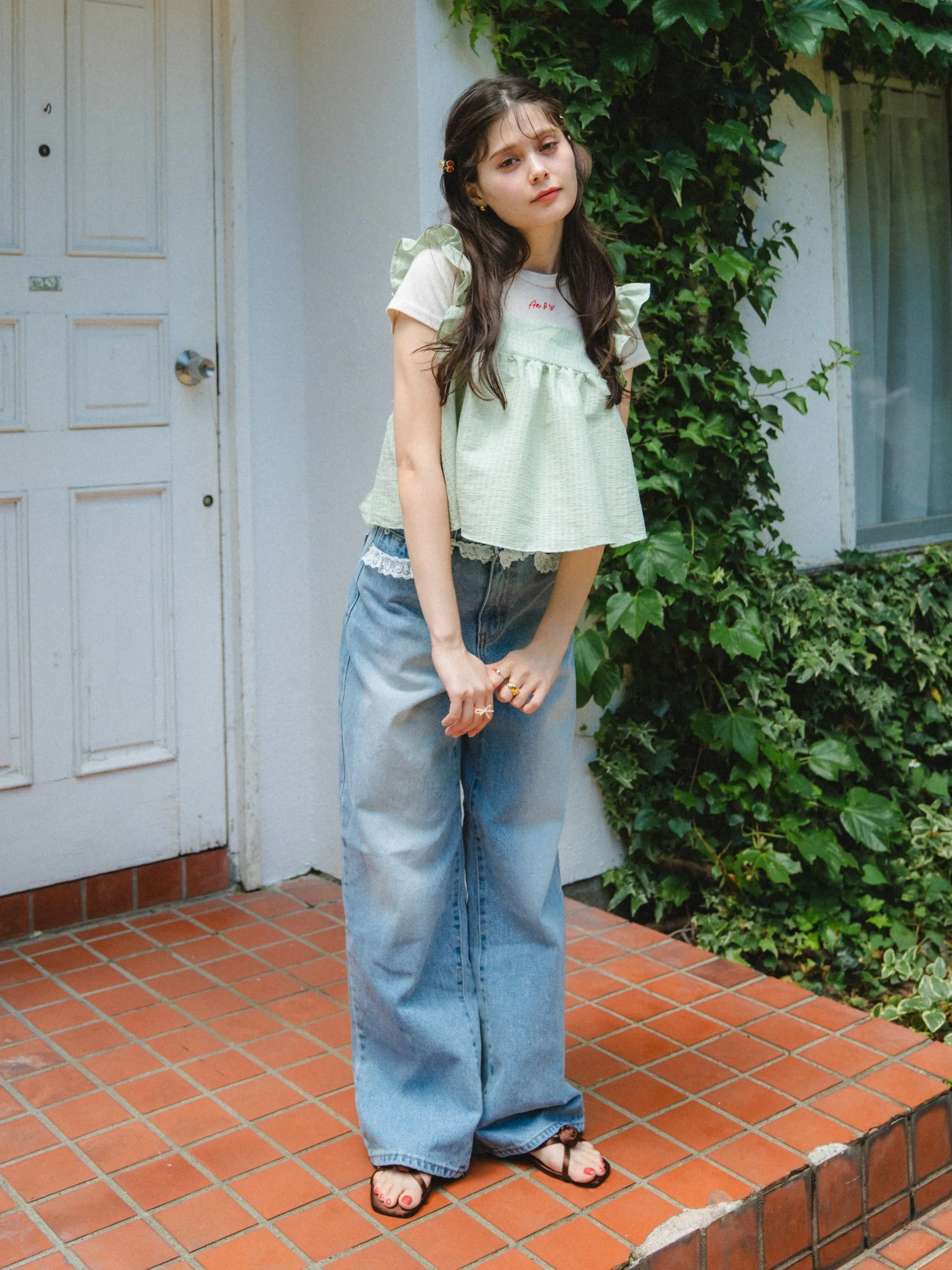 Lace Design Loose Jeans