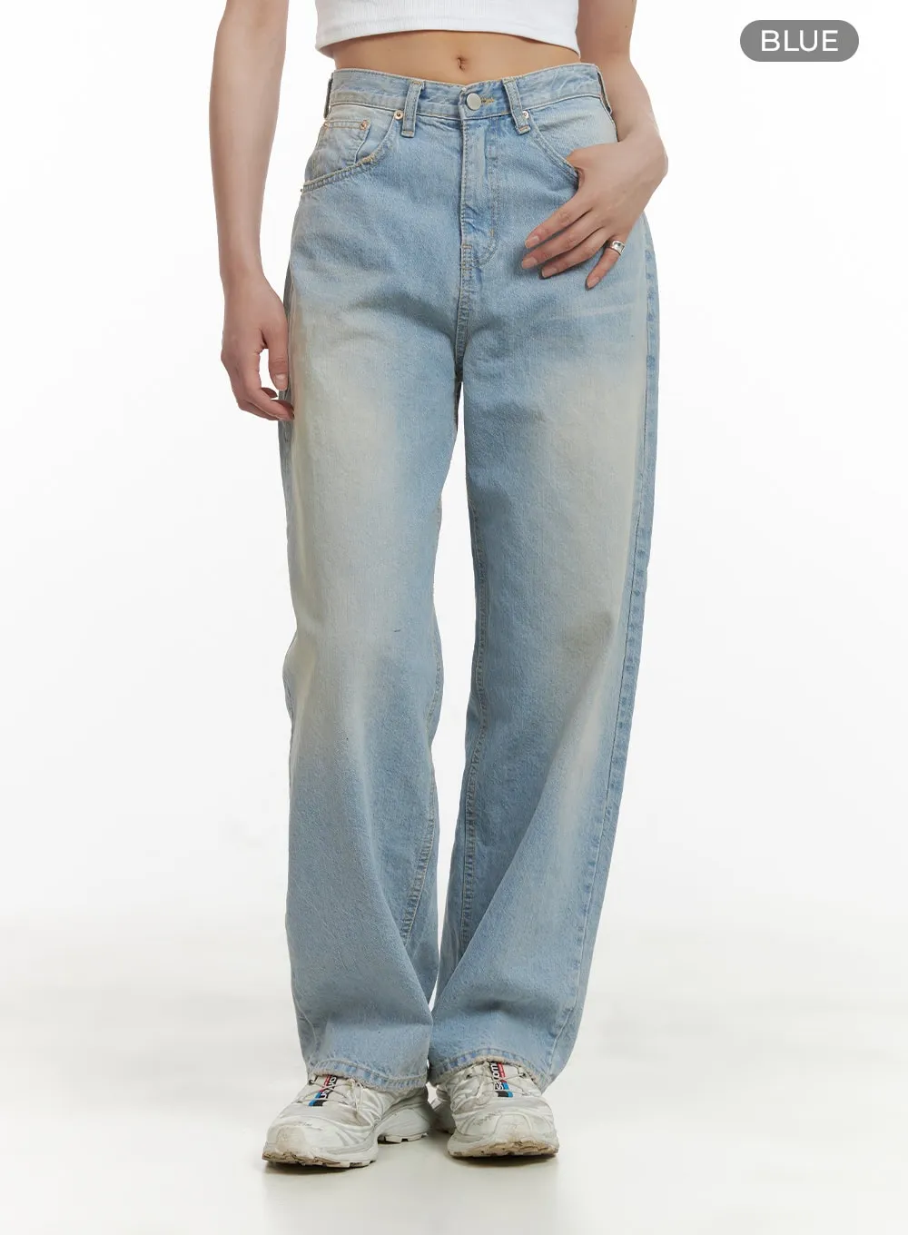 Light Washed Loose Fit Straight Jeans CY417