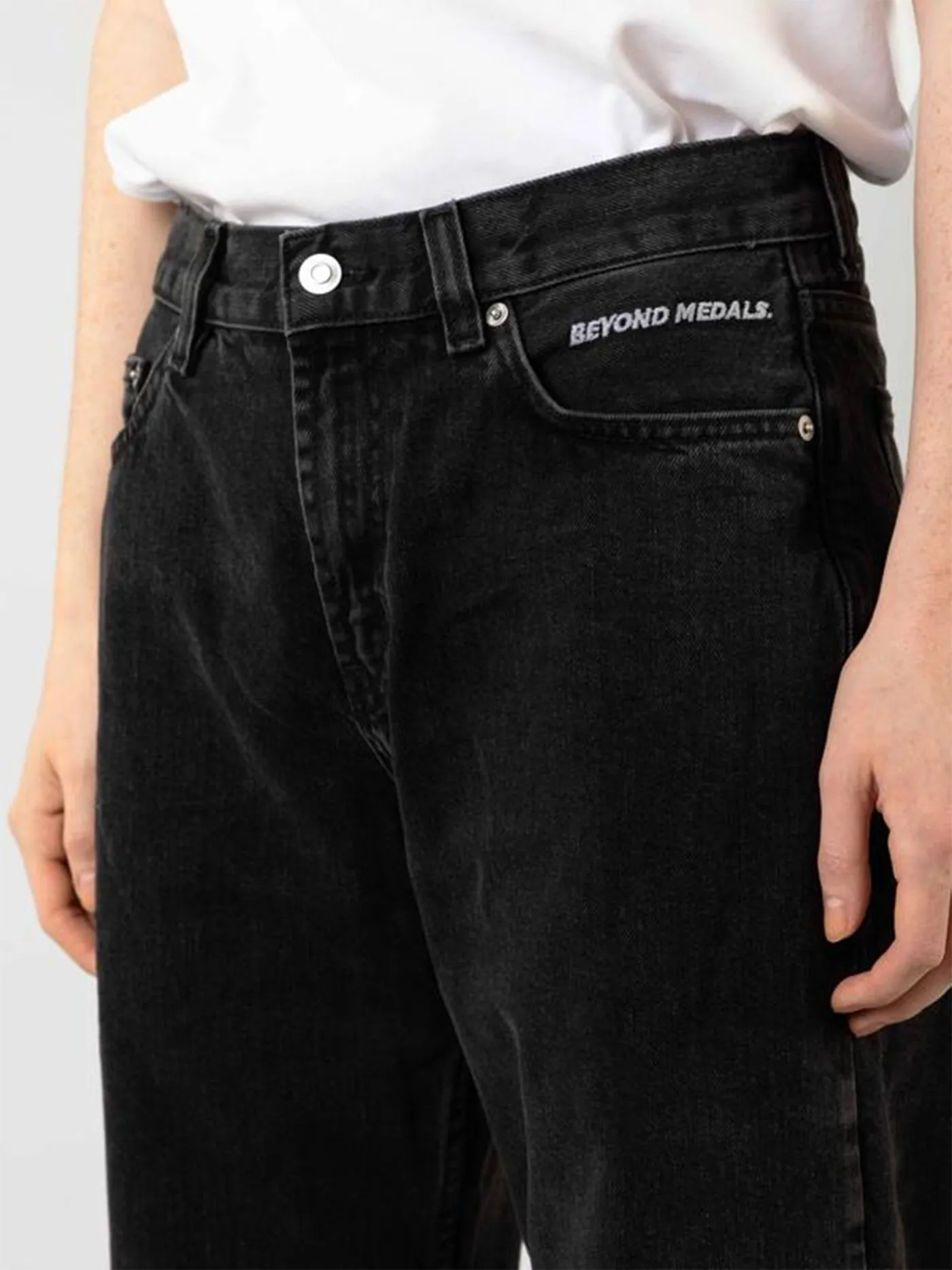 Loose Jeans