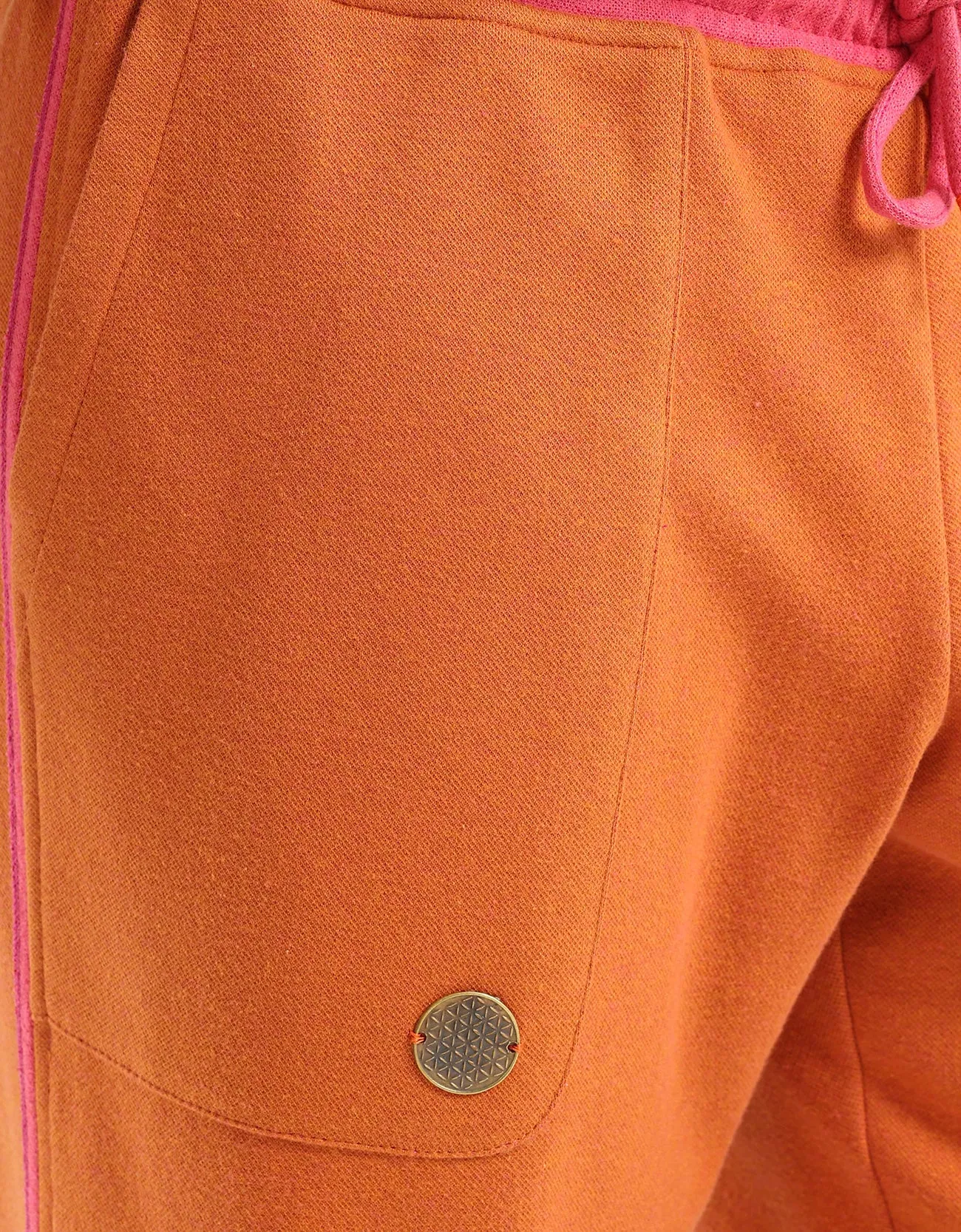 Reversible straight leg pants with elastic waistband
