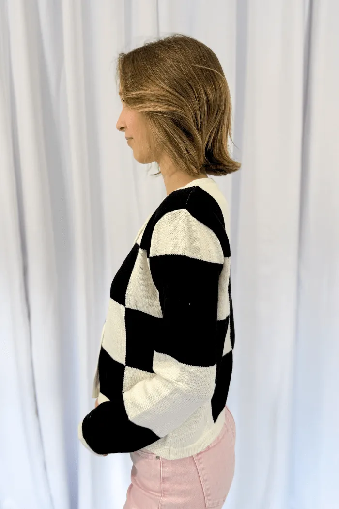 Round Neck Checker Cardi in Black