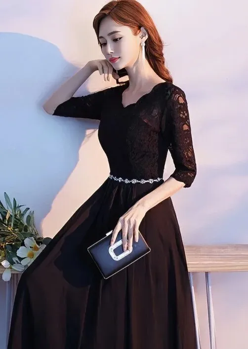 WAVE NECK LACE DRESS