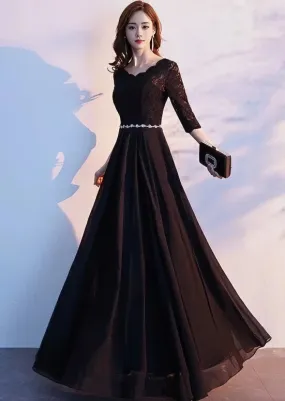 WAVE NECK LACE DRESS