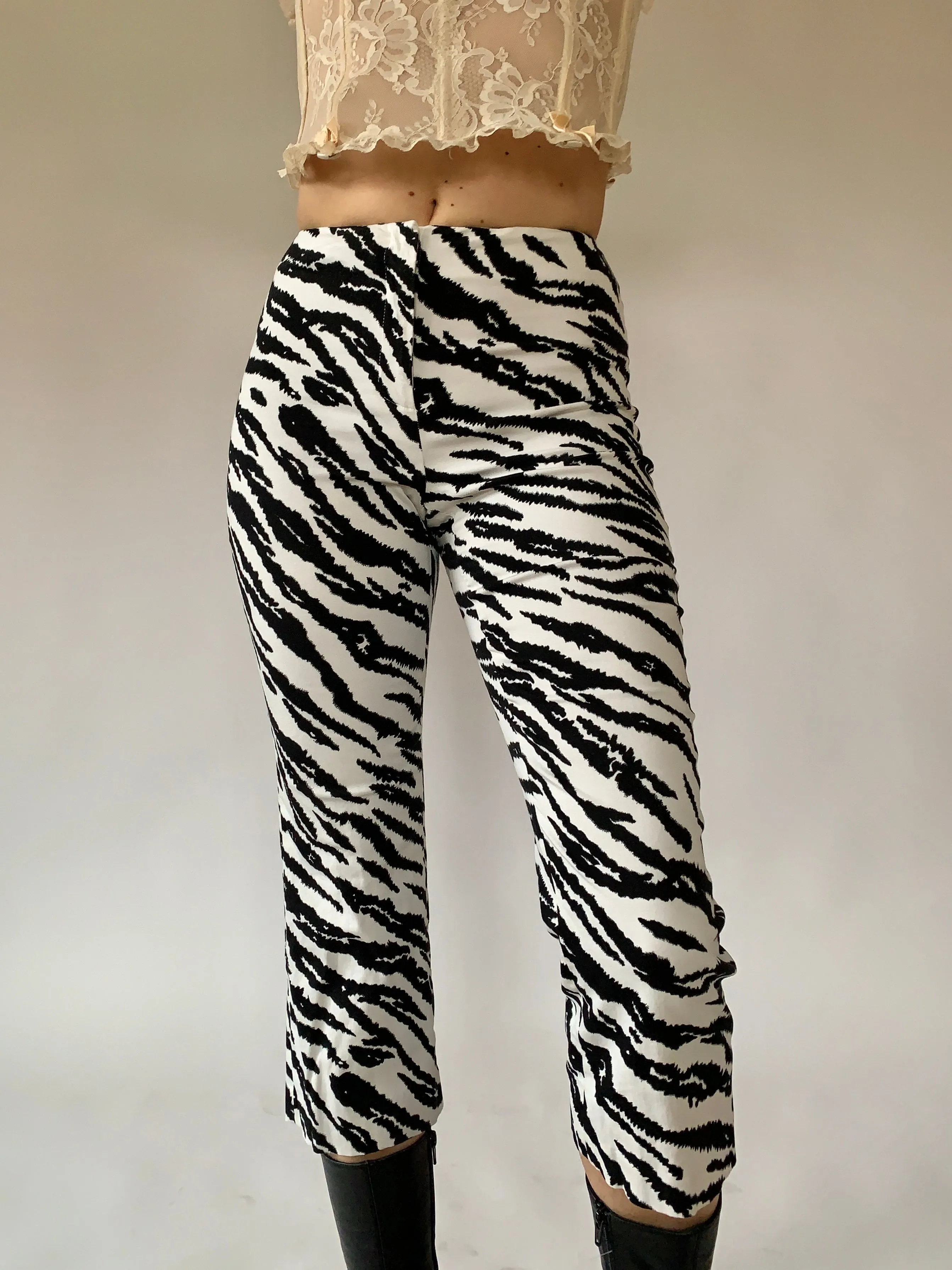 Y2K Zebra Capris - XS/S
