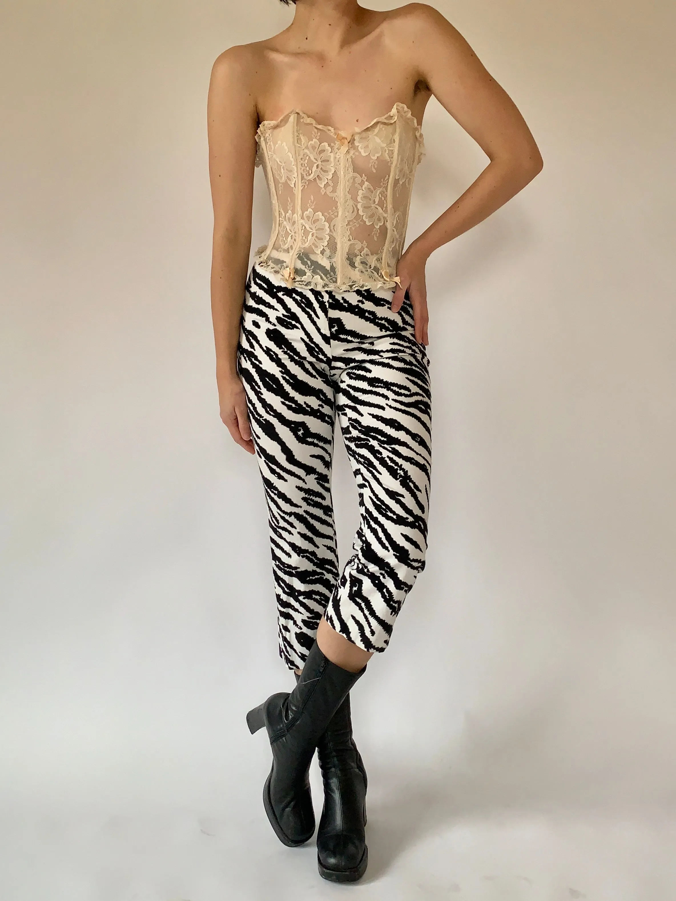 Y2K Zebra Capris - XS/S